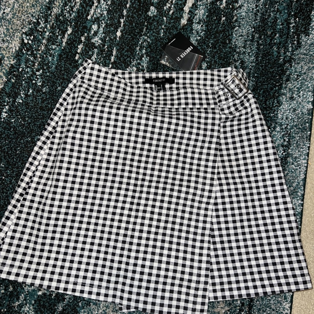 Forever 21 skirt